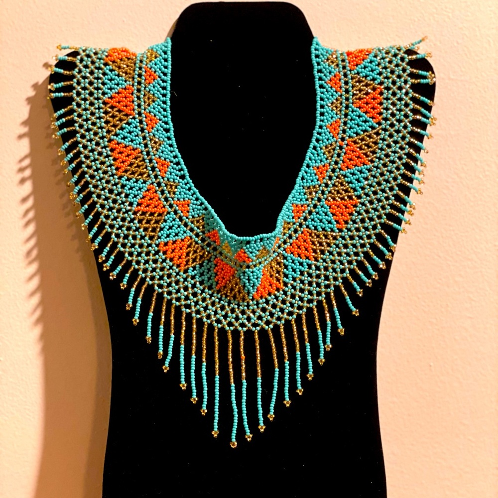 Huichol necklace! 🧡💚